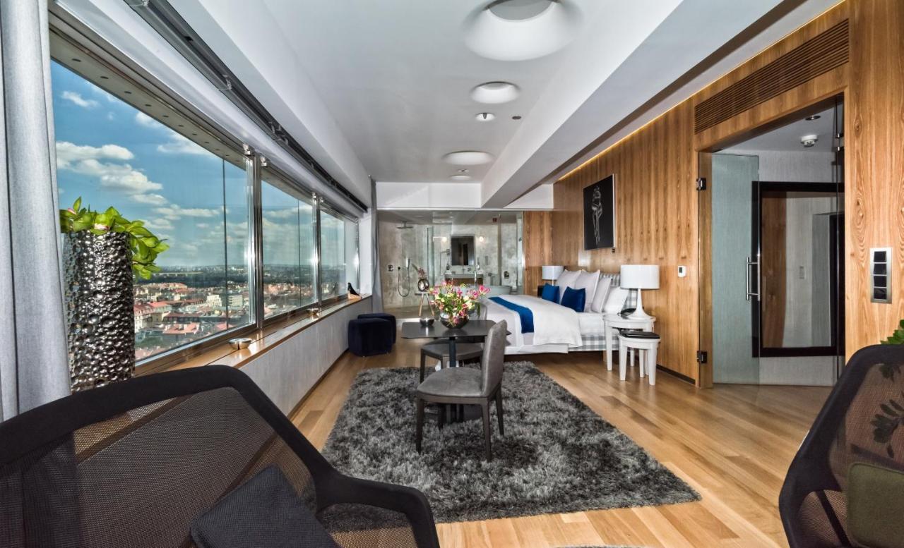 Sky Suite Hotel Prag Dış mekan fotoğraf